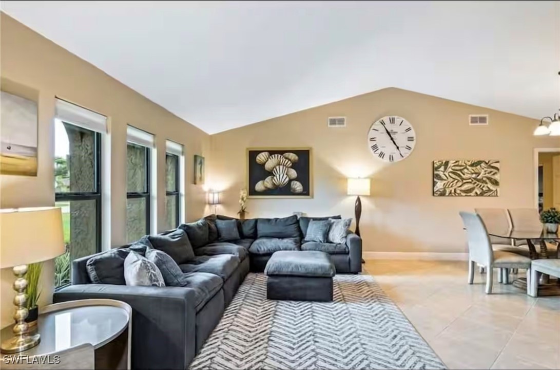 609 SW 32nd TER