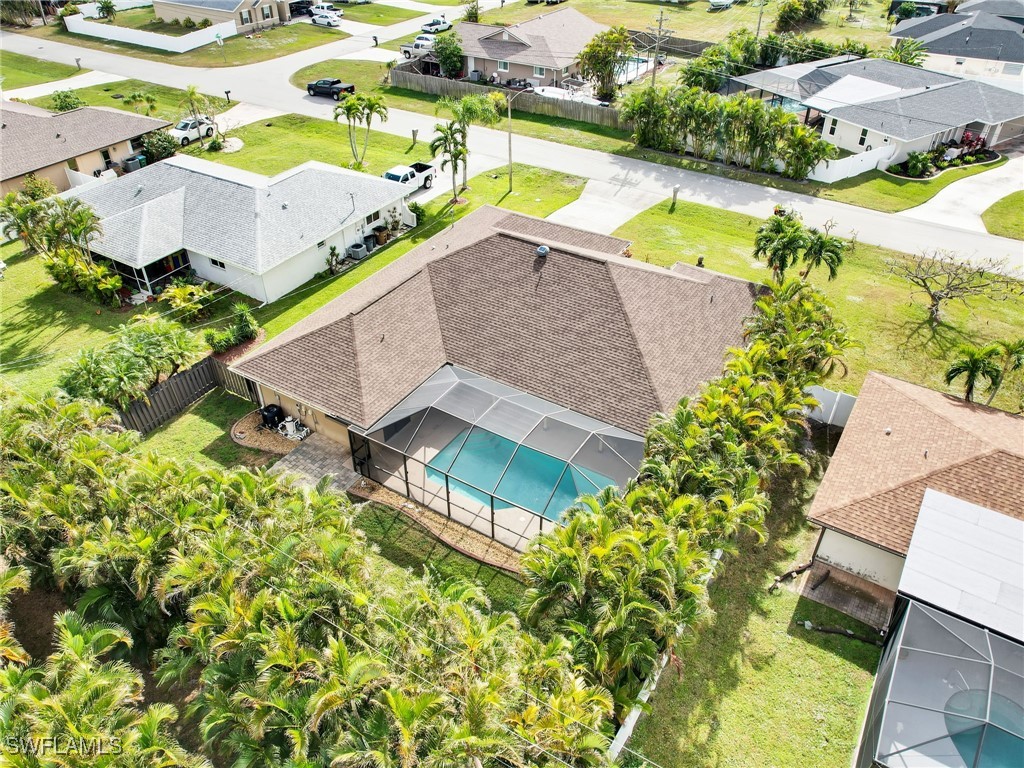 609 SW 32nd TER