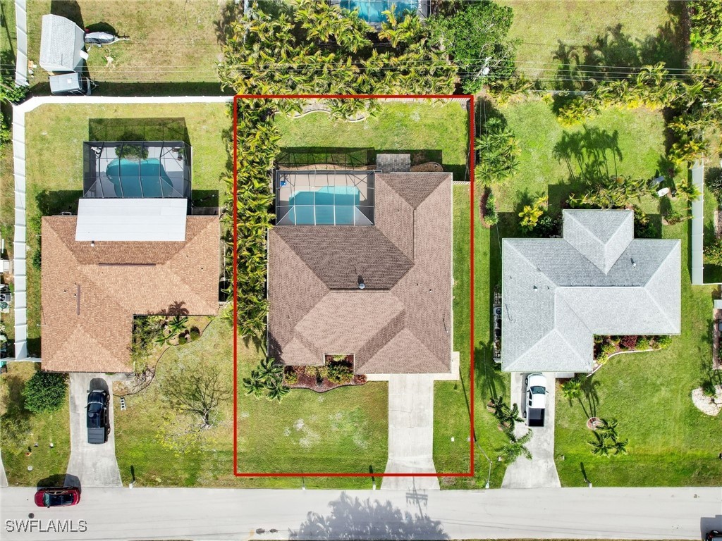 609 SW 32nd TER