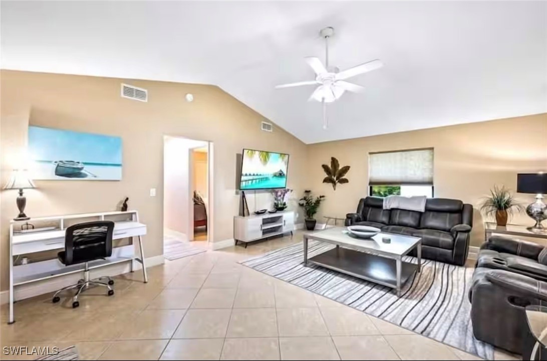 609 SW 32nd TER