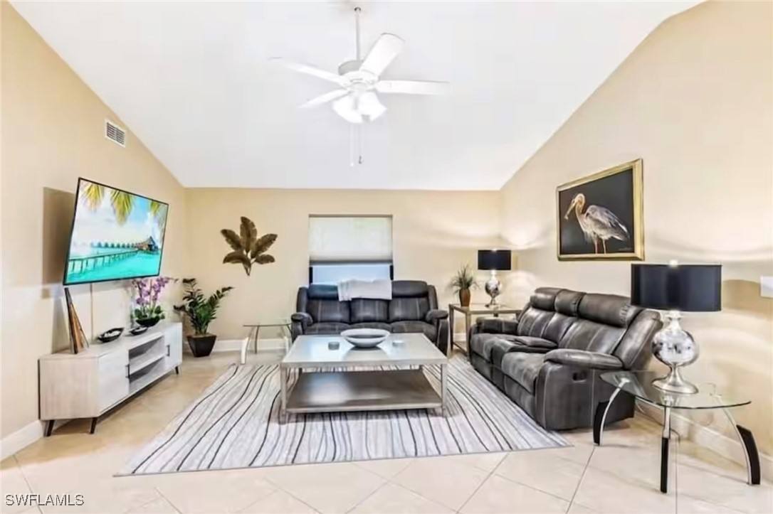609 SW 32nd TER