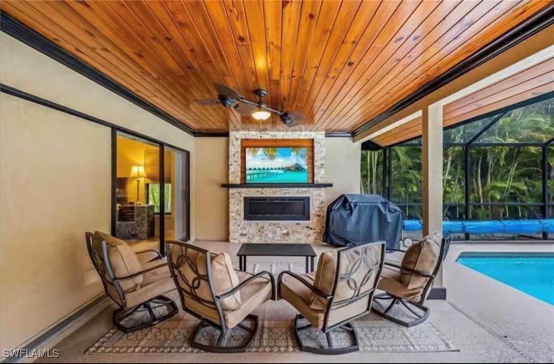 609 SW 32nd TER