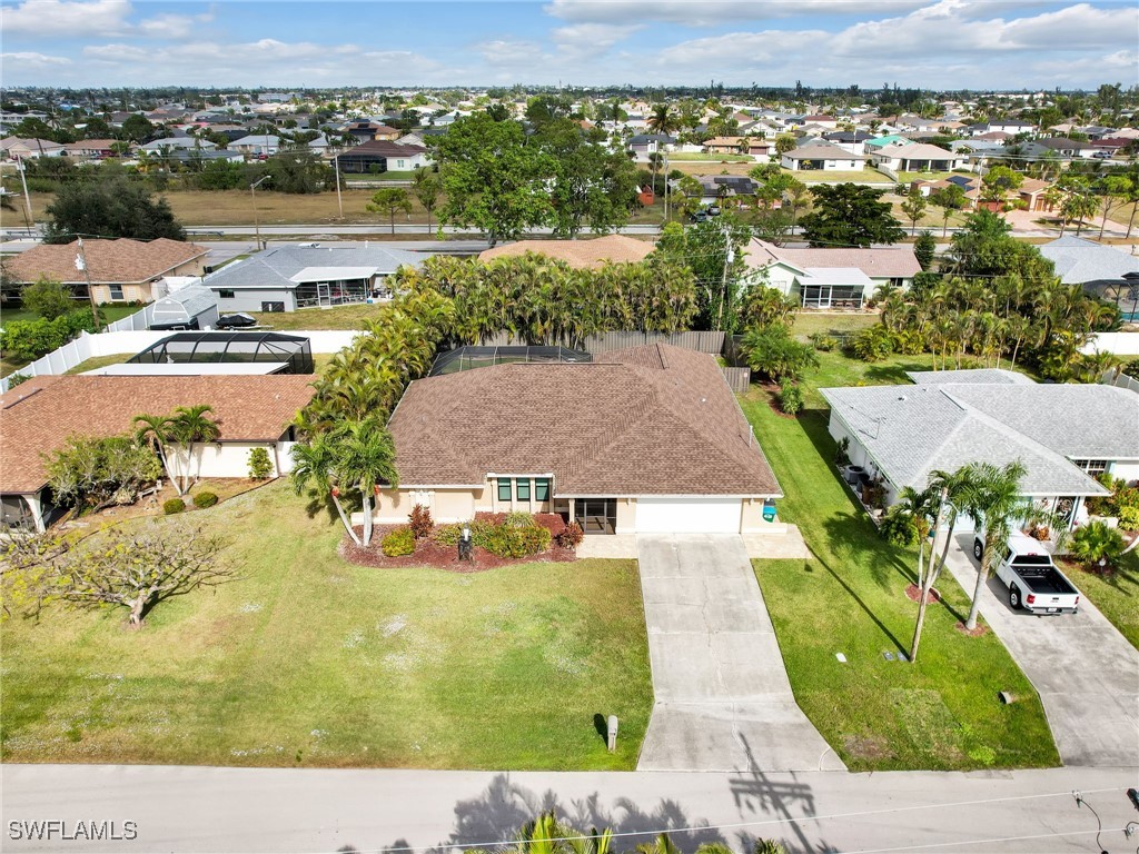 609 SW 32nd TER