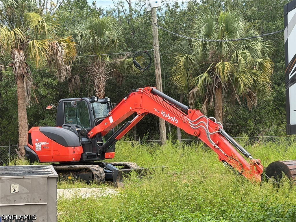 16070 Tamiami TRL