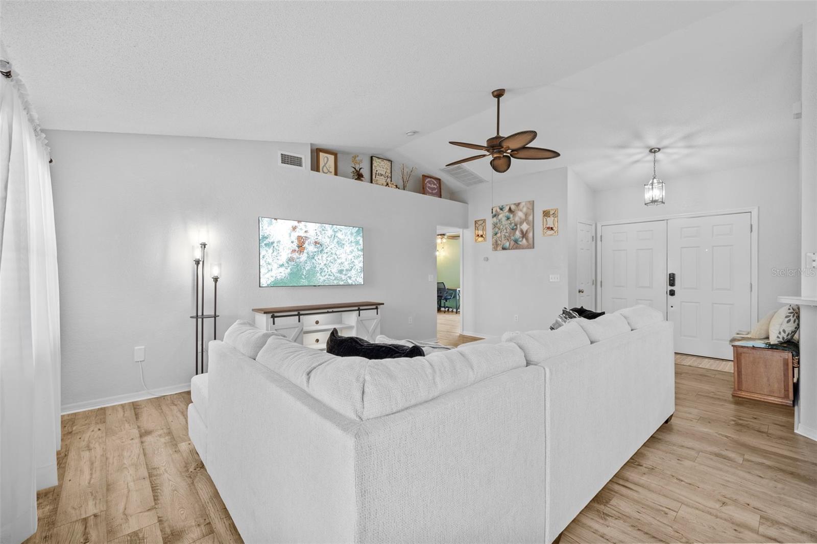 8190 WESTMONT AVE