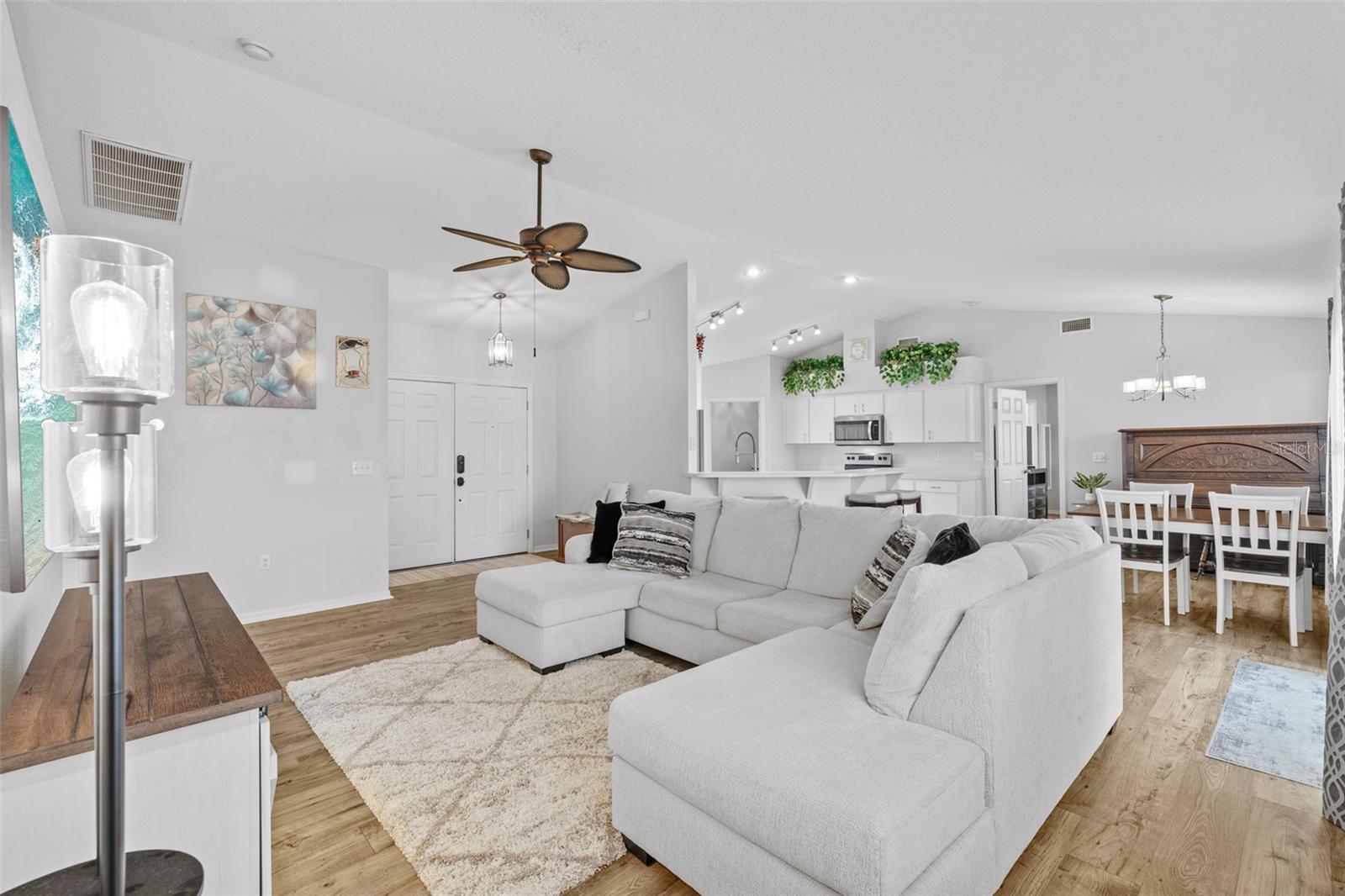 8190 WESTMONT AVE