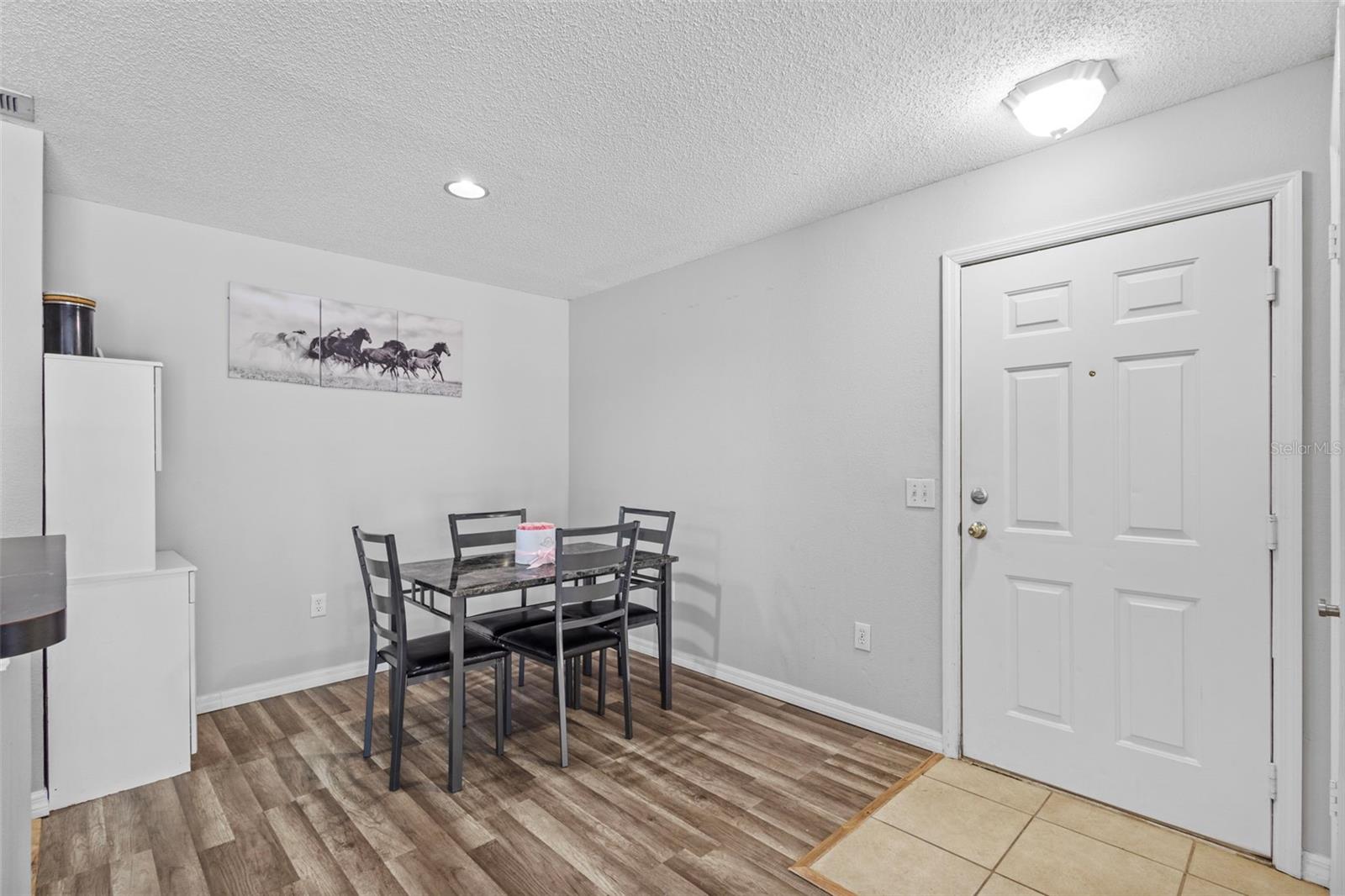 9481 HIGHLAND OAK DR #305