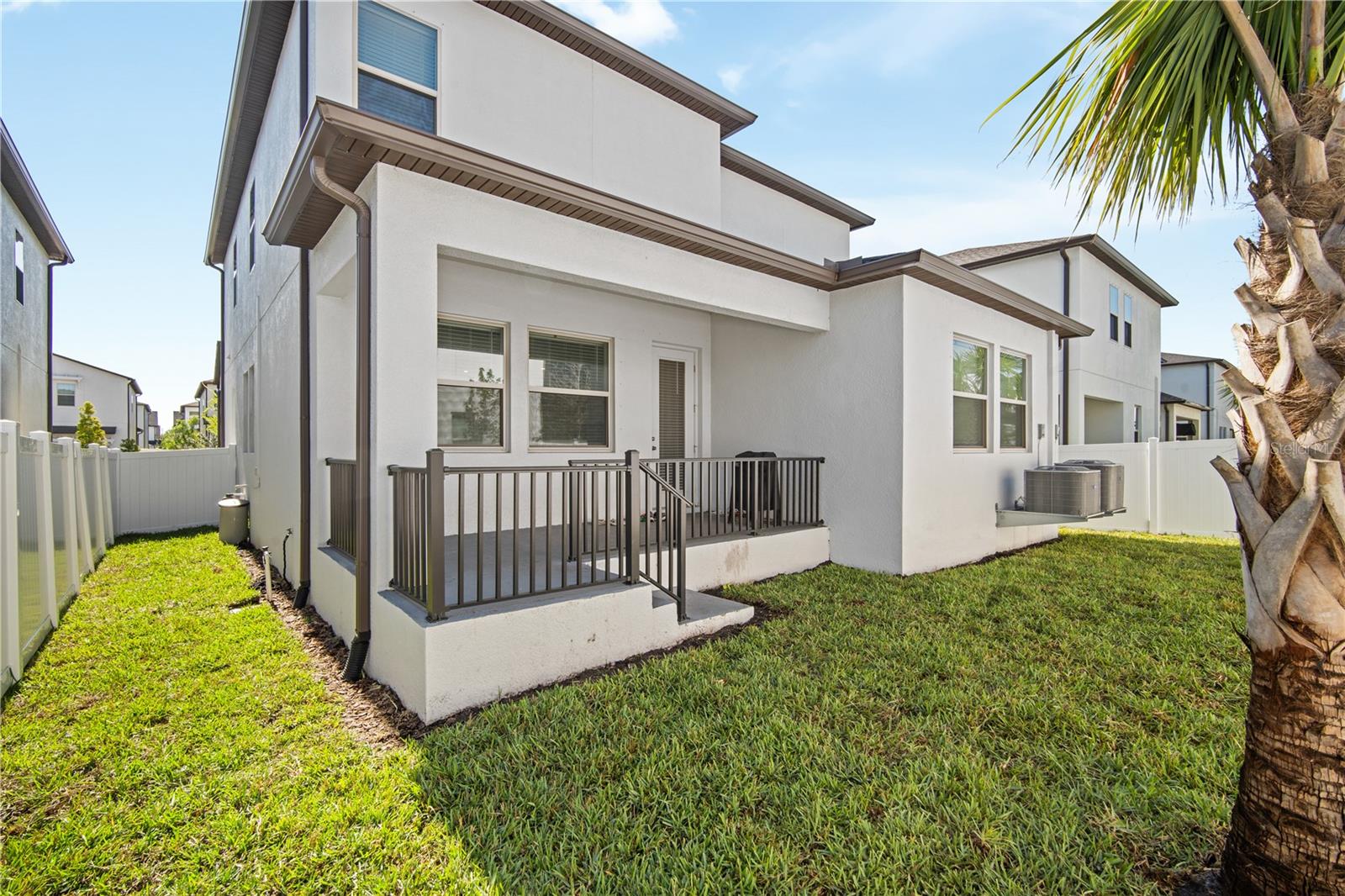 7703 S KISSIMMEE ST