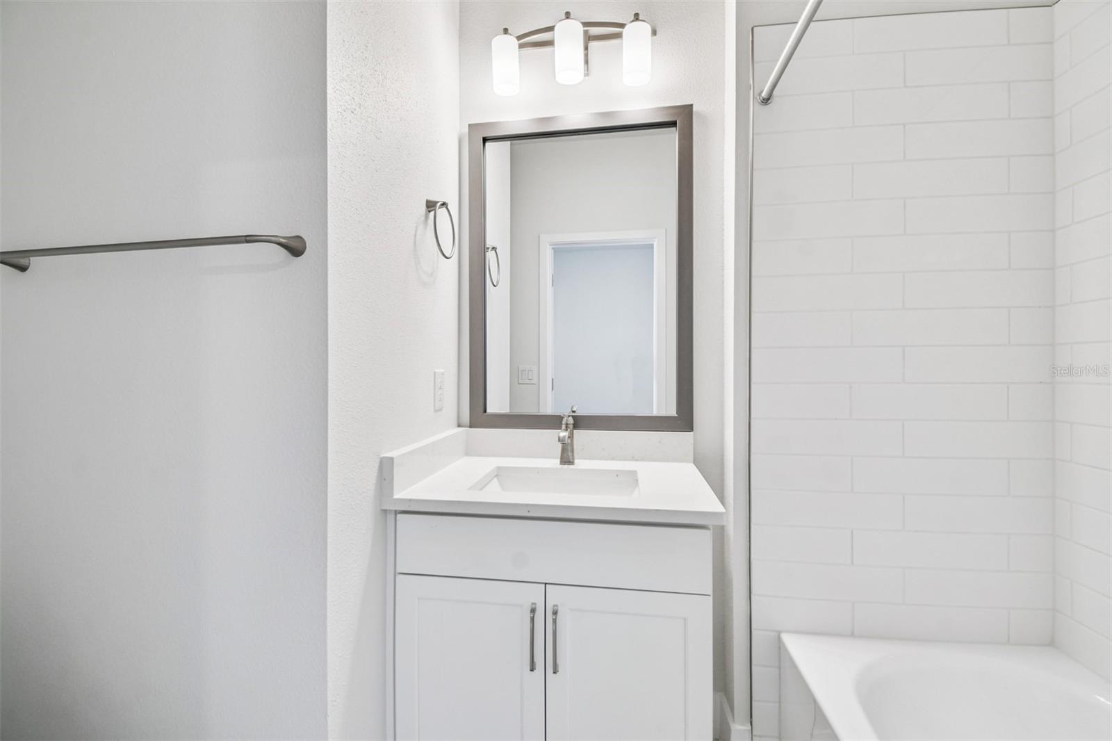 6605 N NEBRASKA AVE #14