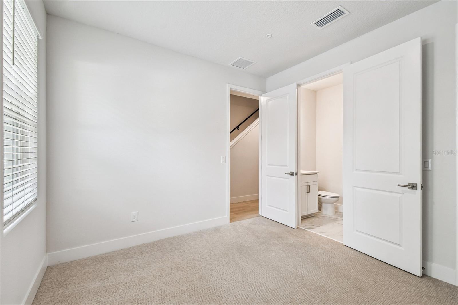 6605 N NEBRASKA AVE #14