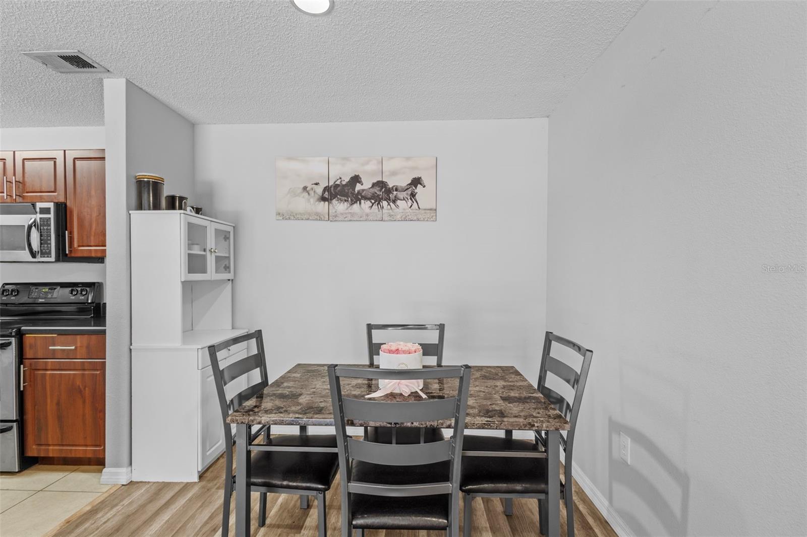 9481 HIGHLAND OAK DR #305