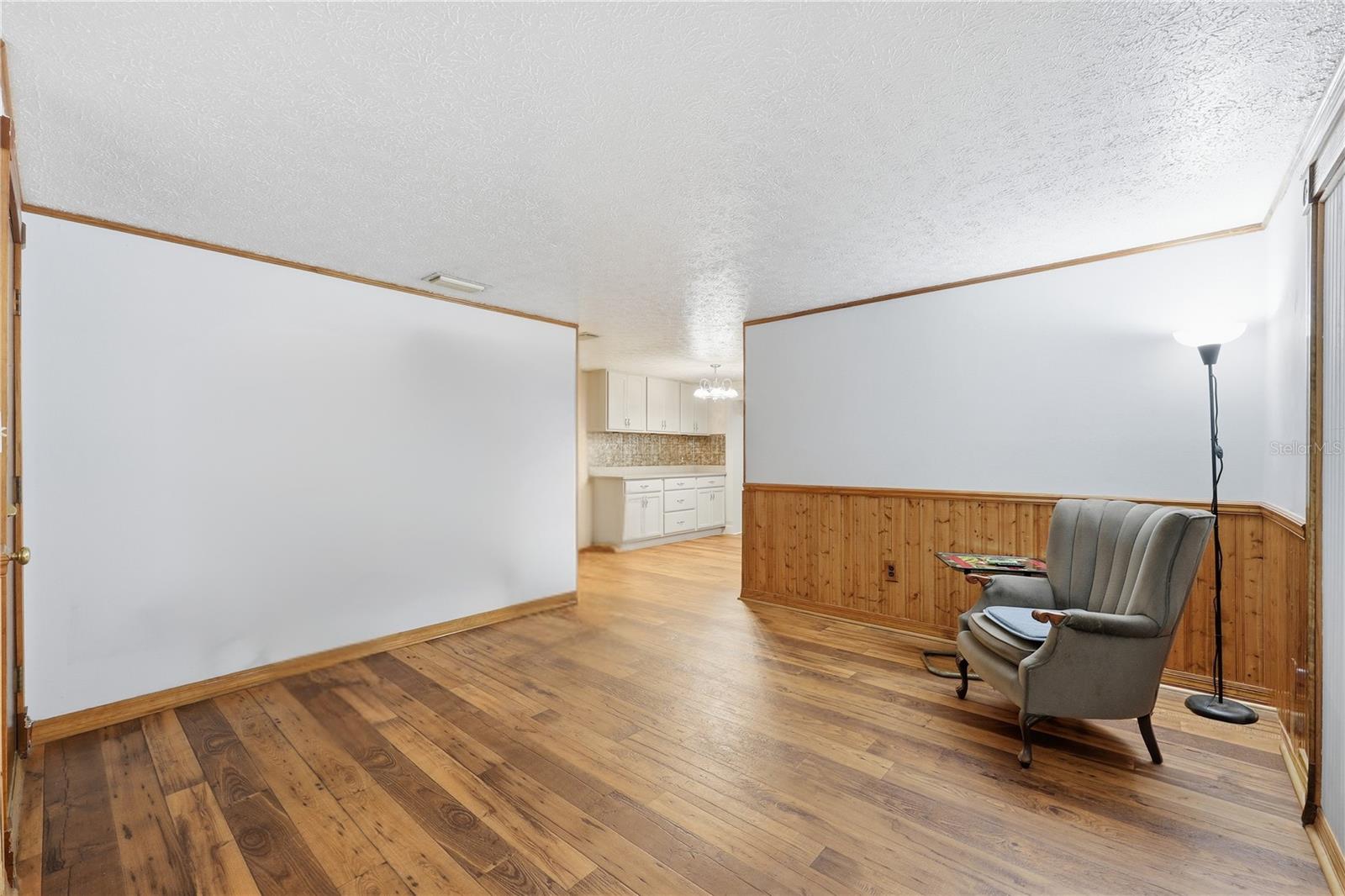 12031 E OLD HILLSBOROUGH AVE