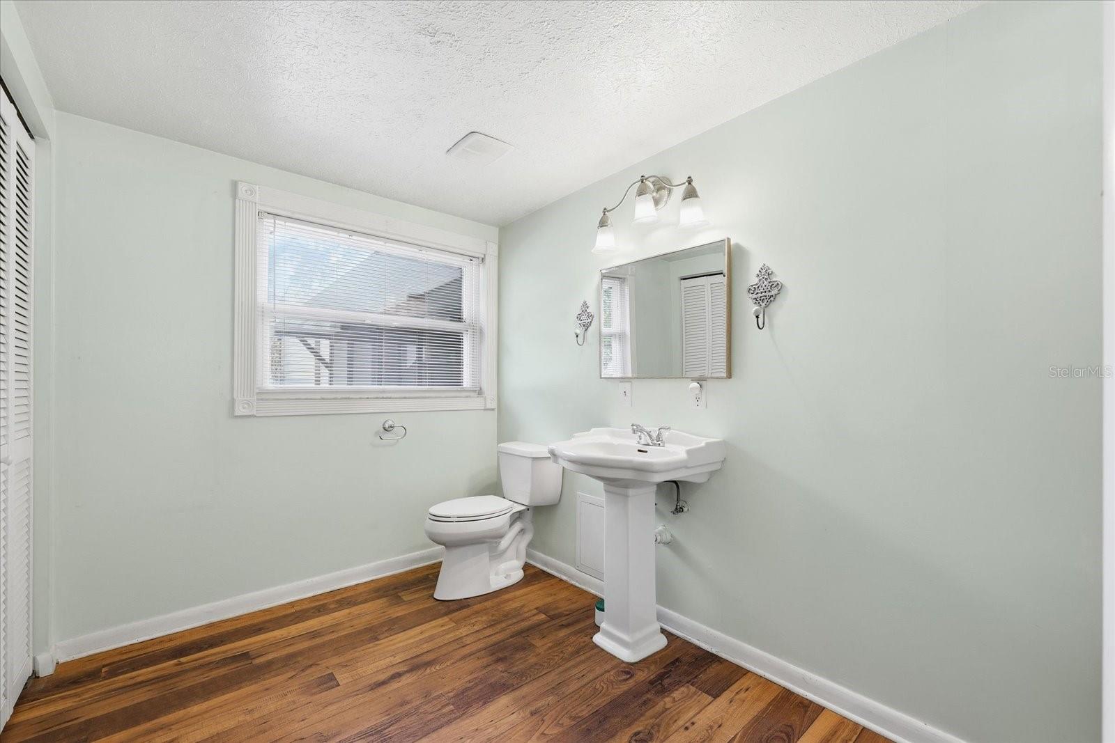 12031 E OLD HILLSBOROUGH AVE