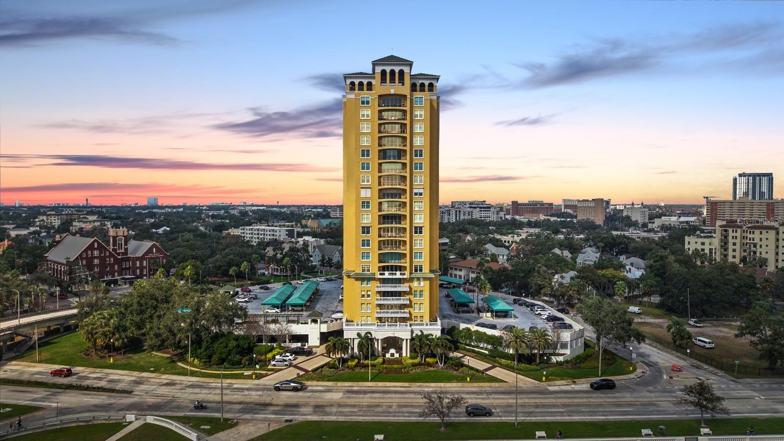 345 BAYSHORE BLVD #706