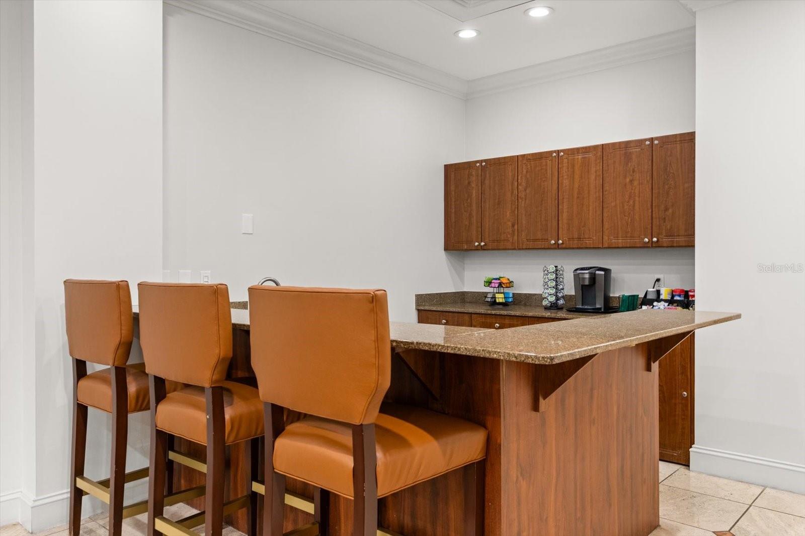 345 BAYSHORE BLVD #706