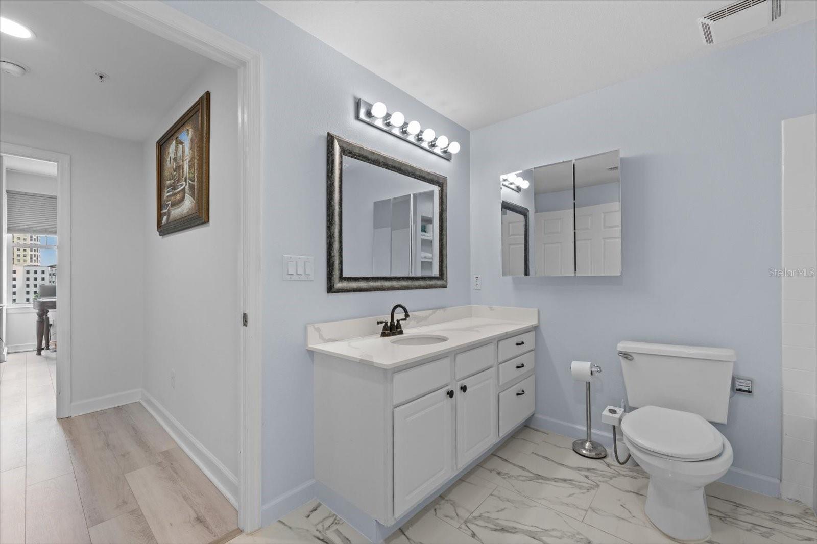 345 BAYSHORE BLVD #706