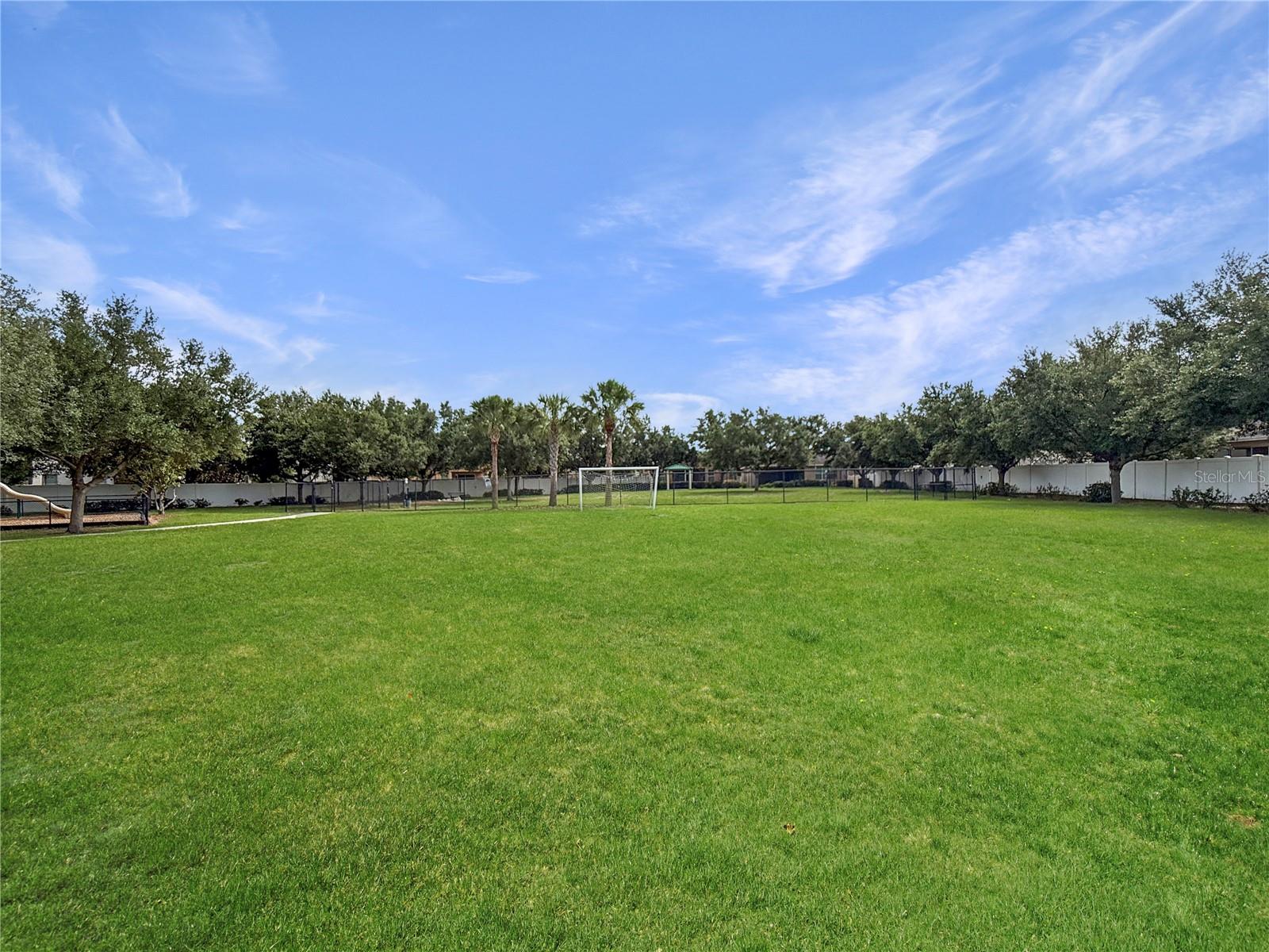 7115 FOREST MERE DR