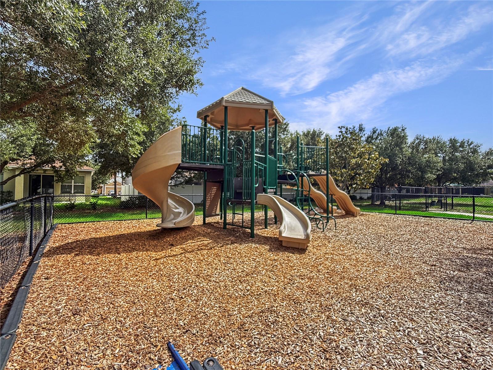 7115 FOREST MERE DR