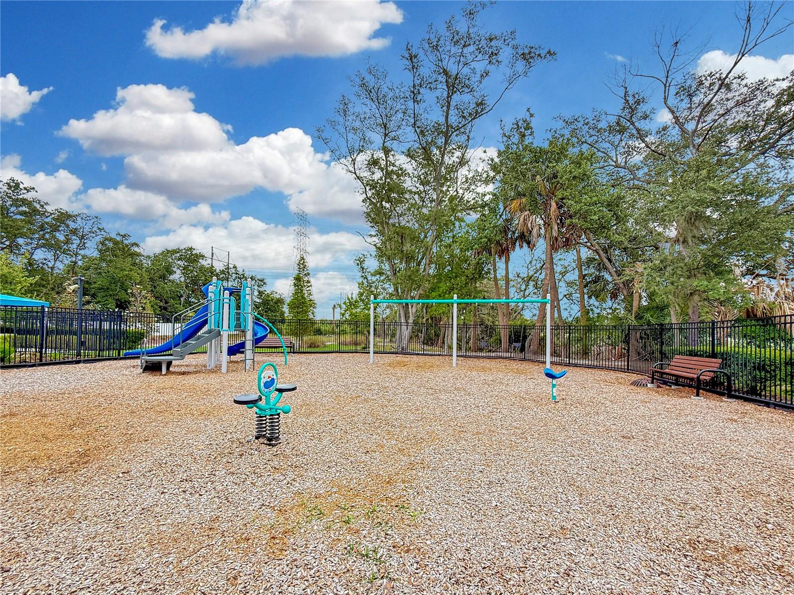 7115 FOREST MERE DR