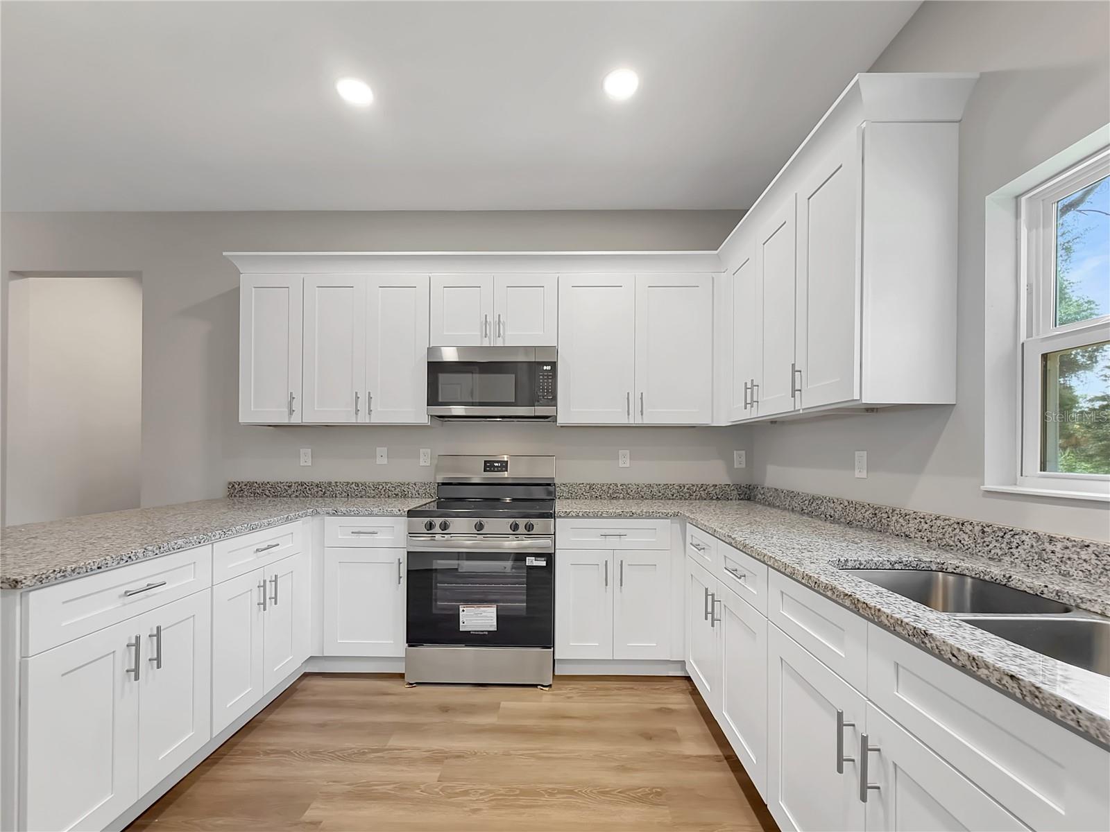 5020 FINDERS COURT