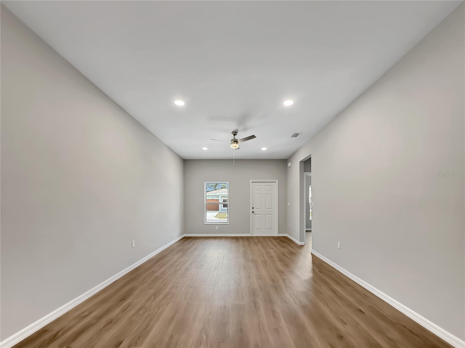 5020 FINDERS COURT