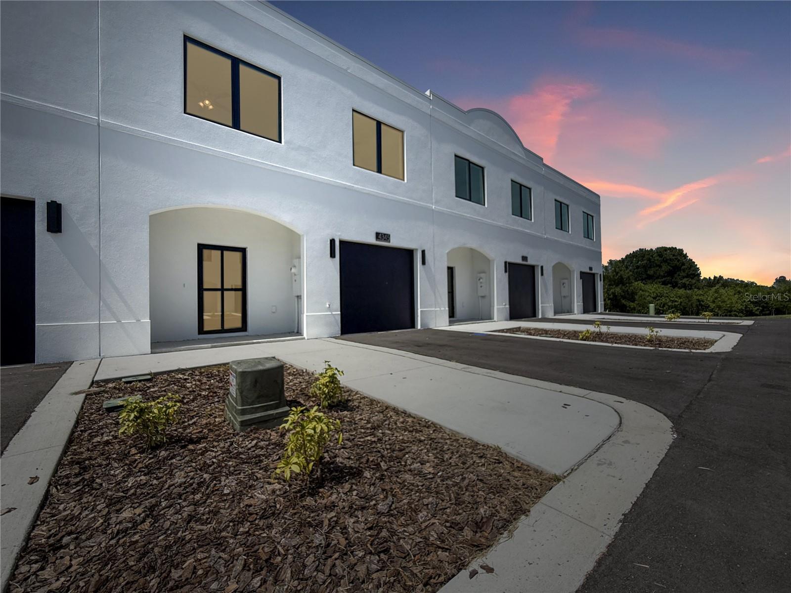 4345 CAMBIO GARDENS CT