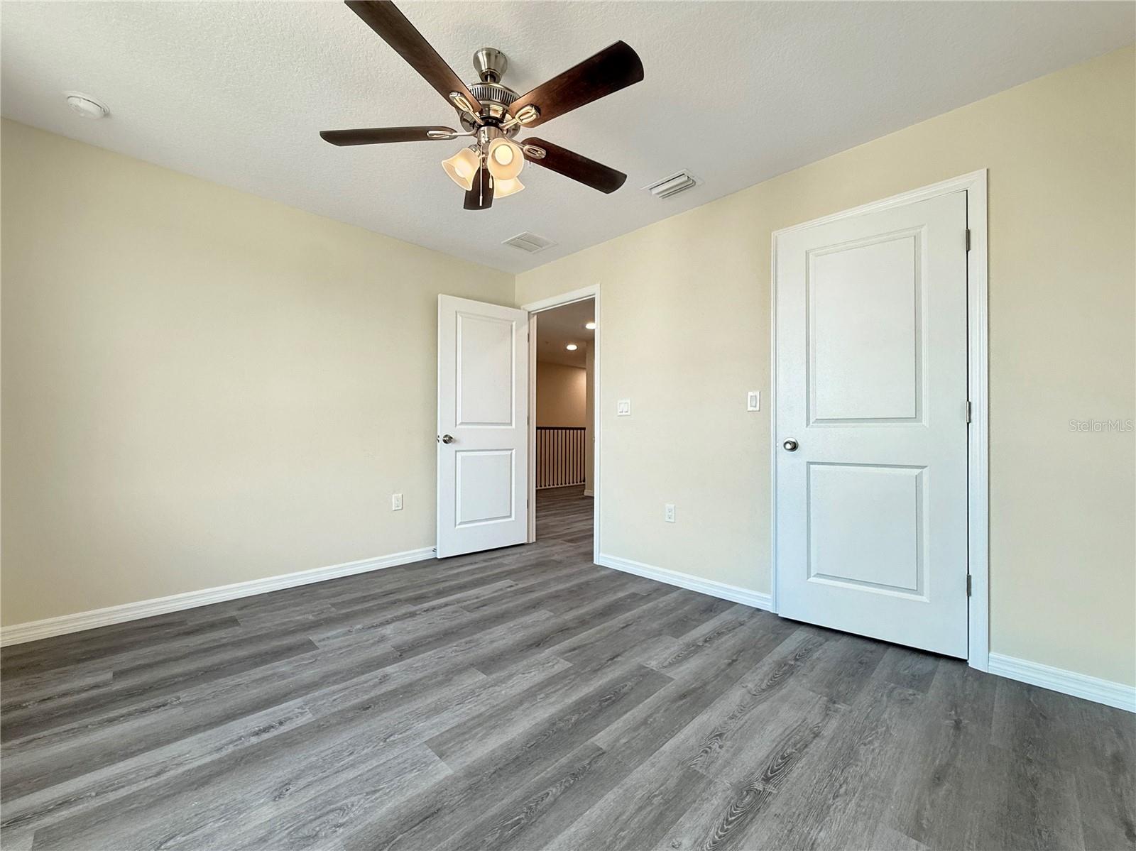 4345 CAMBIO GARDENS CT
