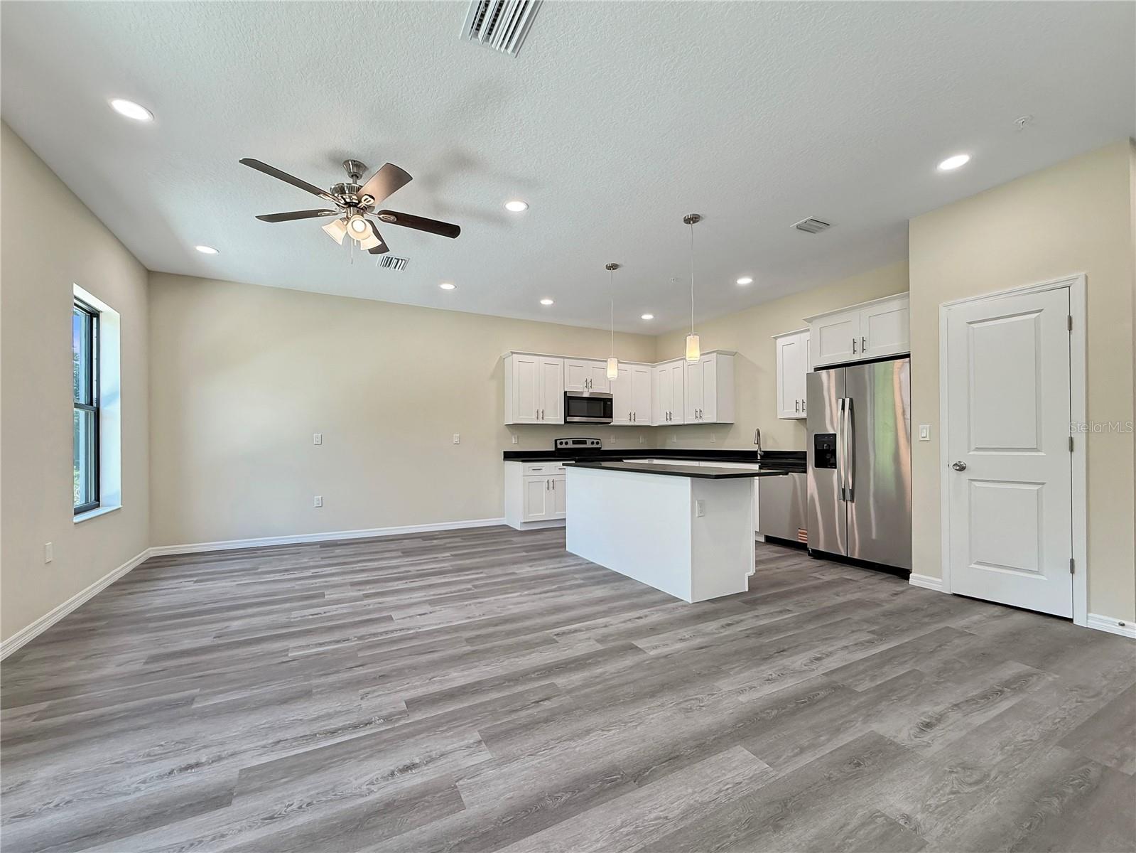 4345 CAMBIO GARDENS CT