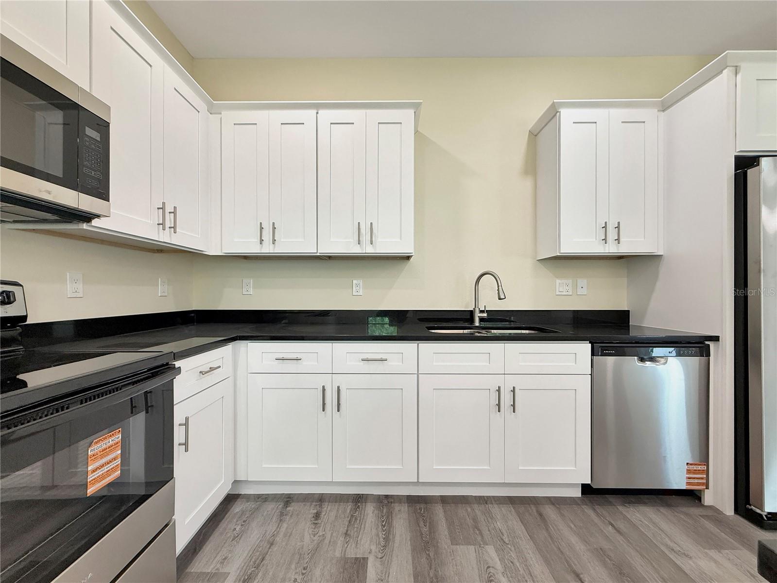 4345 CAMBIO GARDENS CT