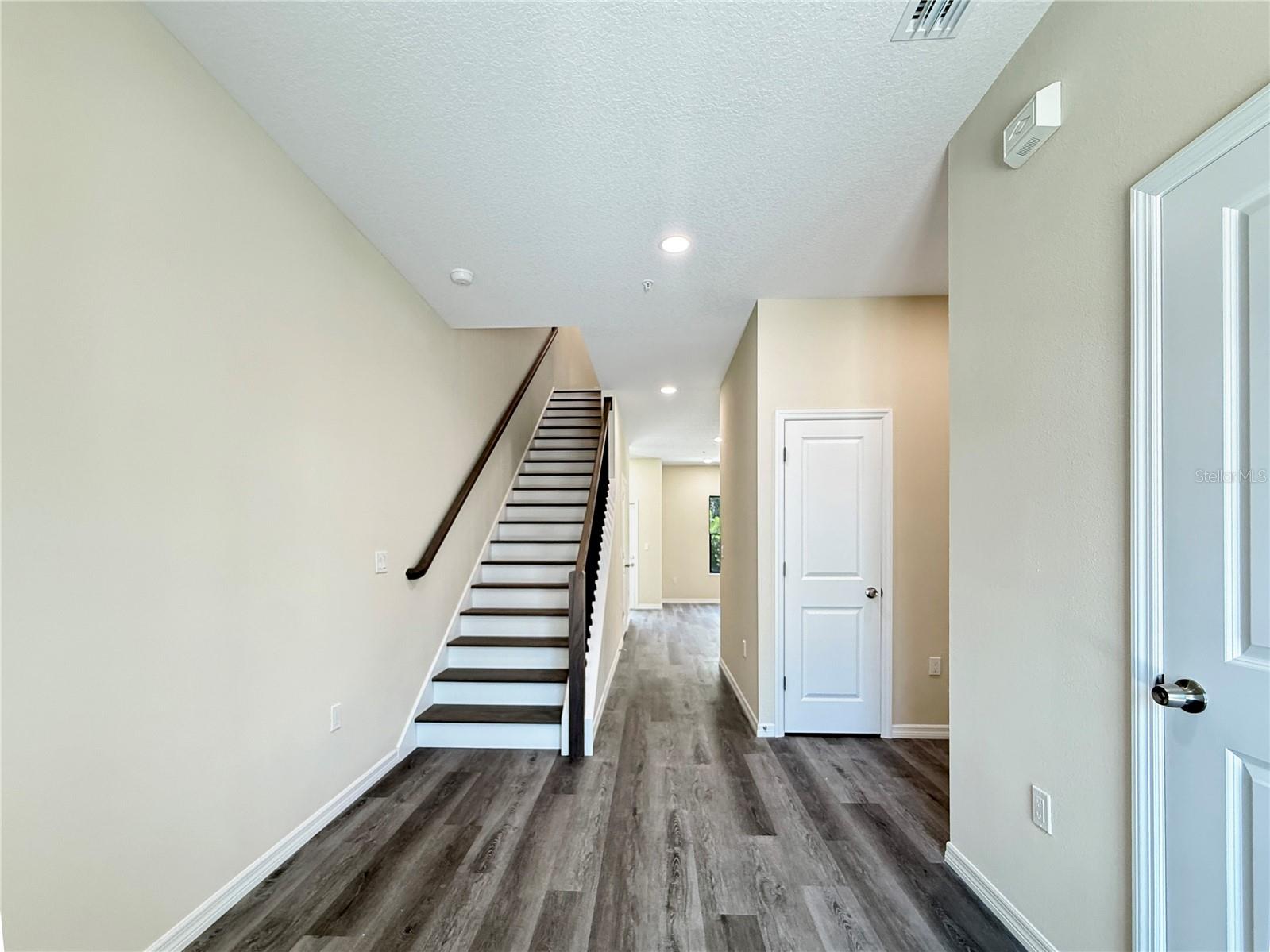 4345 CAMBIO GARDENS CT