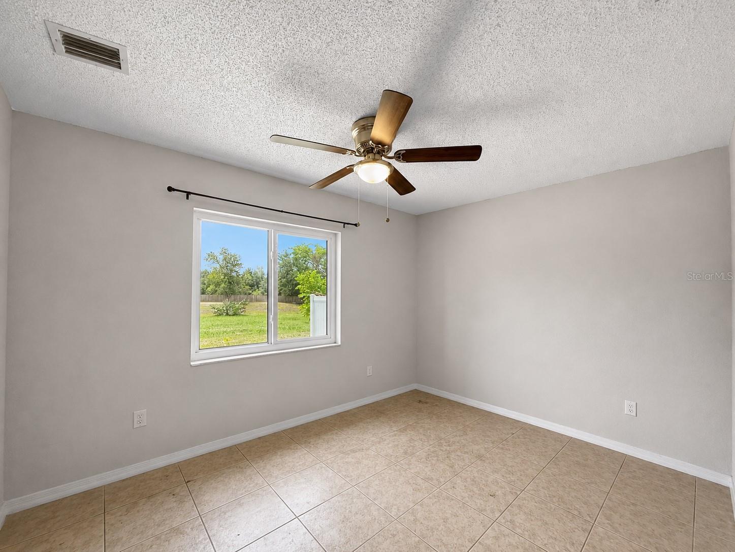 3012 SUMMER HOUSE DR