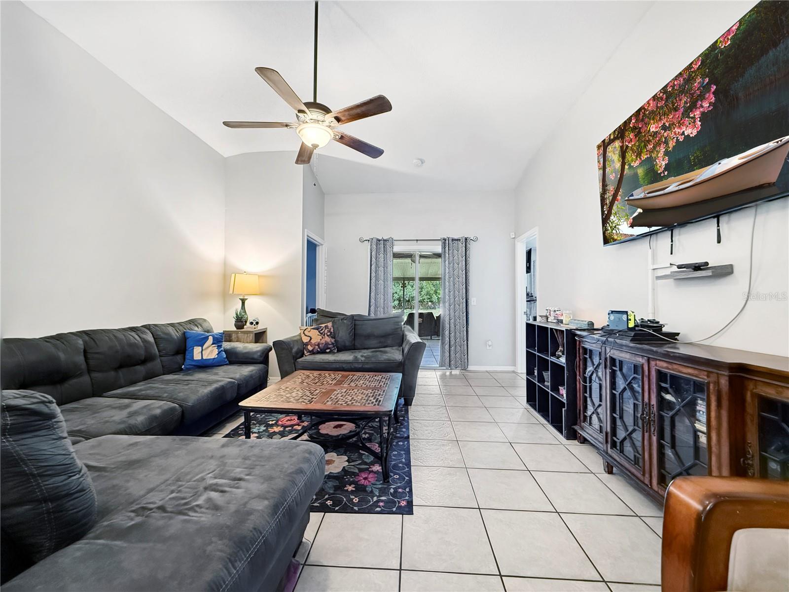 3012 SUMMER HOUSE DR