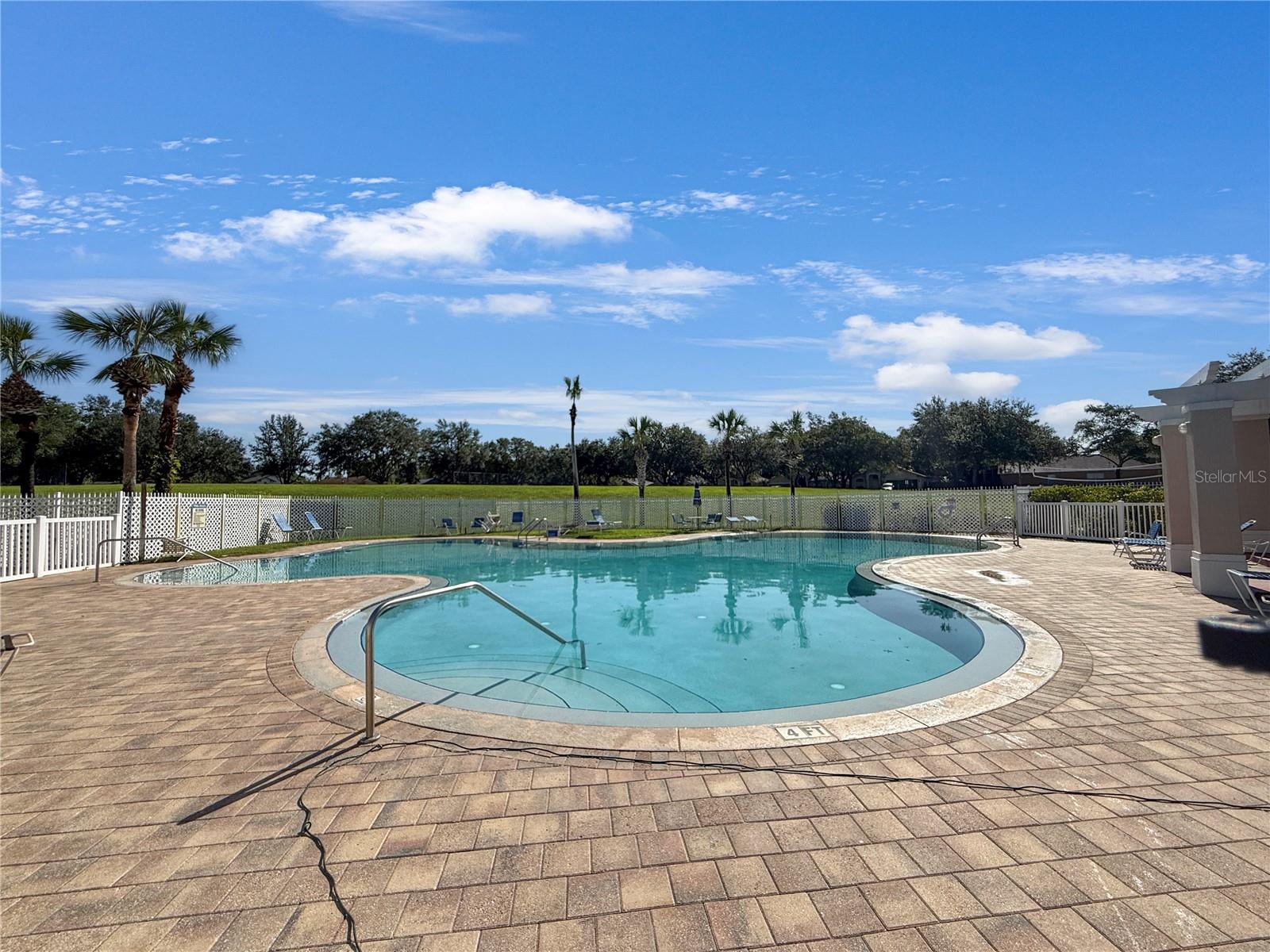 3012 SUMMER HOUSE DR