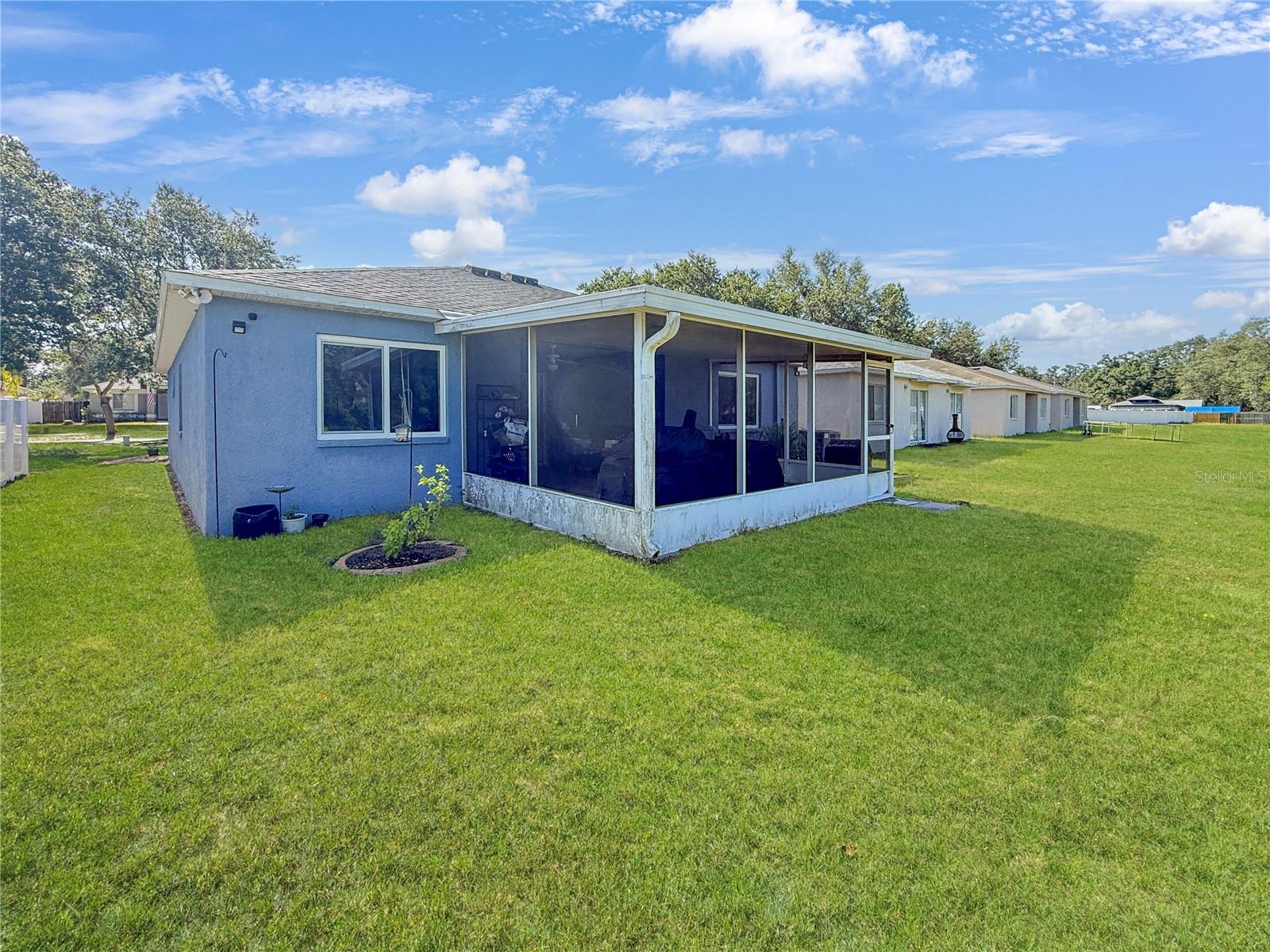 3012 SUMMER HOUSE DR