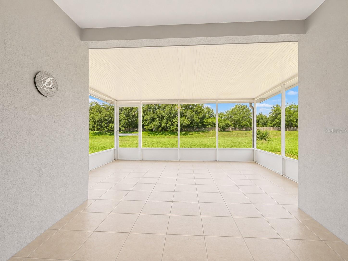3012 SUMMER HOUSE DR