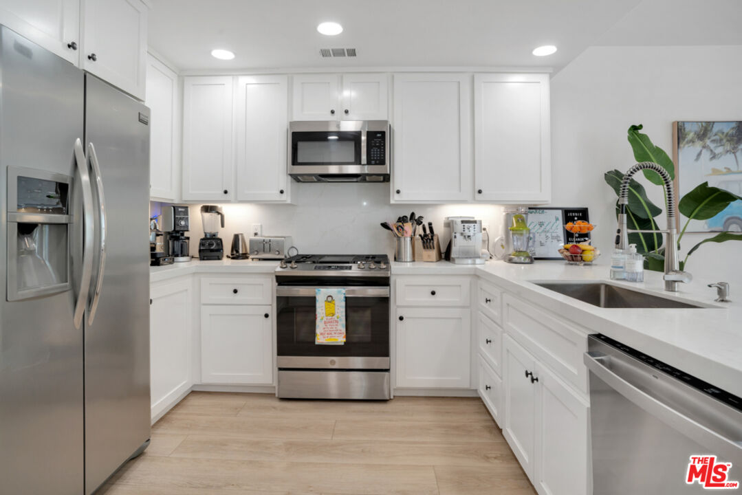 6473 Zuma View Pl Unit: 137