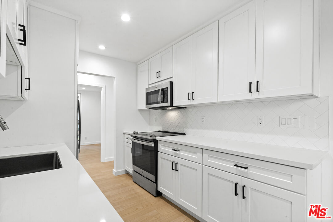 23901 Civic Center Way Unit: 126