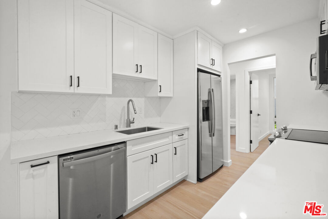 23901 Civic Center Way Unit: 126
