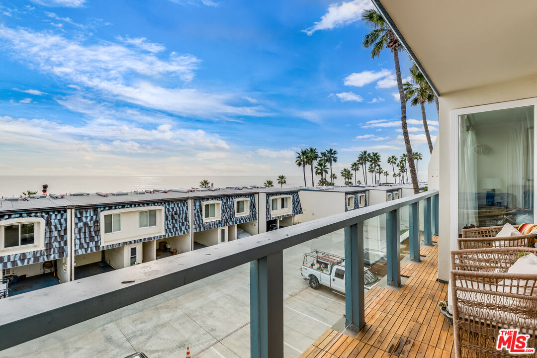 11954 Oceanaire Ln