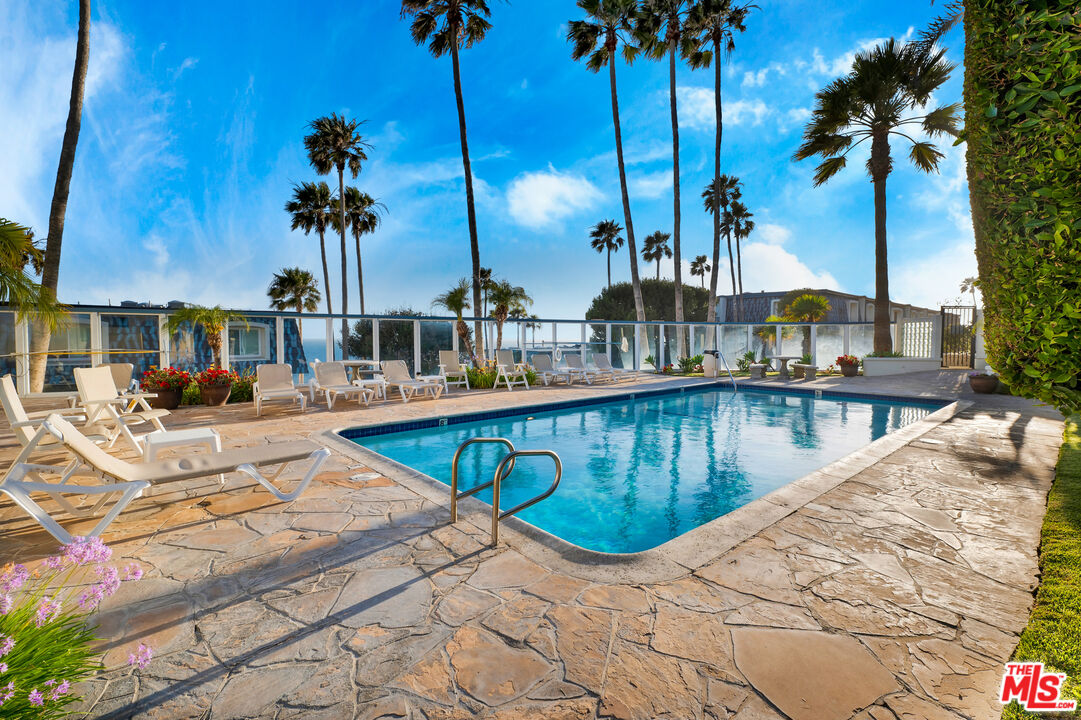 11954 Oceanaire Ln