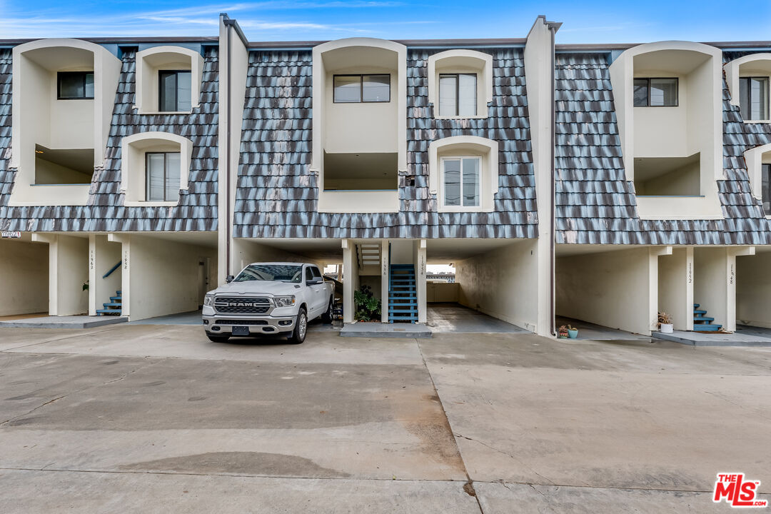 11954 Oceanaire Ln