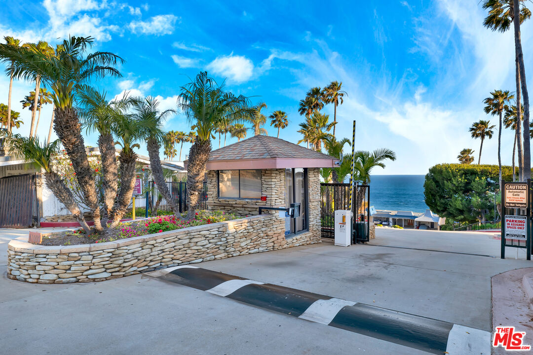 11954 Oceanaire Ln