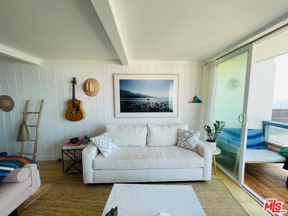 11954 Oceanaire Ln