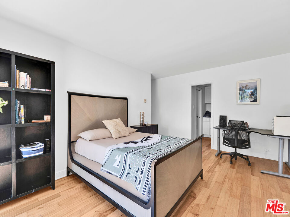 23922 De Ville Way Unit: B