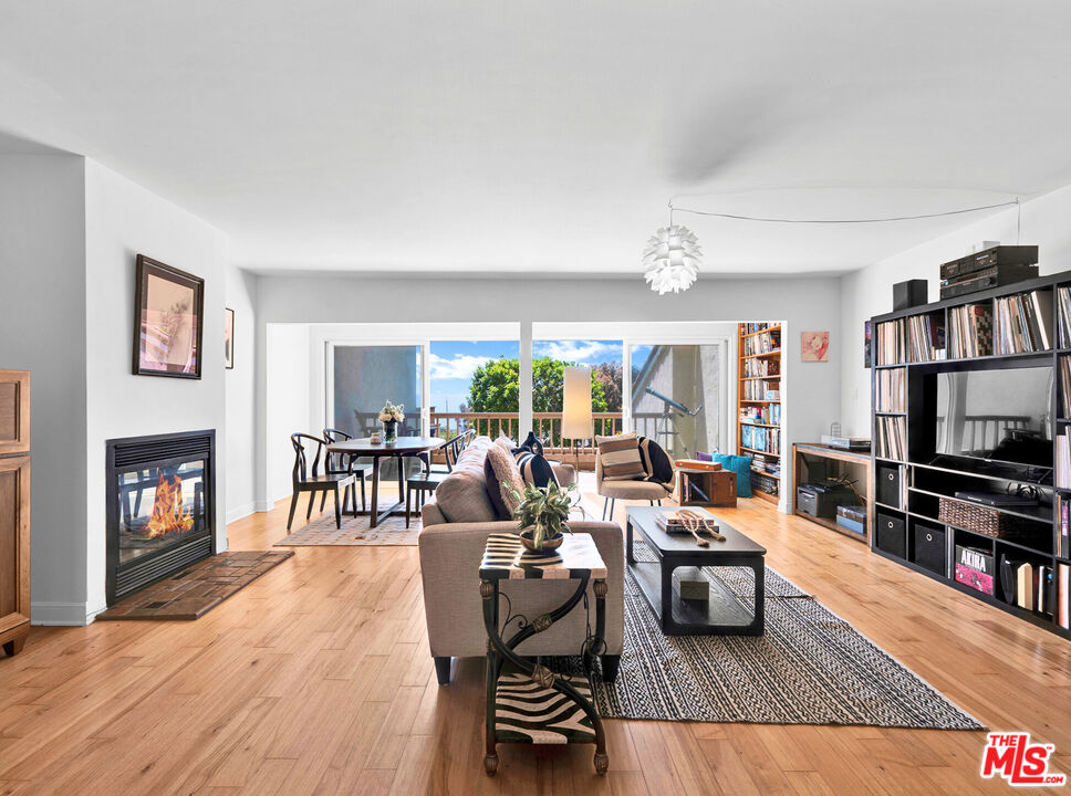 23922 De Ville Way Unit: B