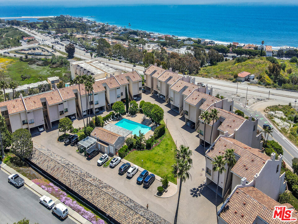 23922 De Ville Way Unit: B