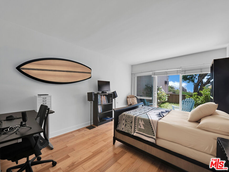 23922 De Ville Way Unit: B