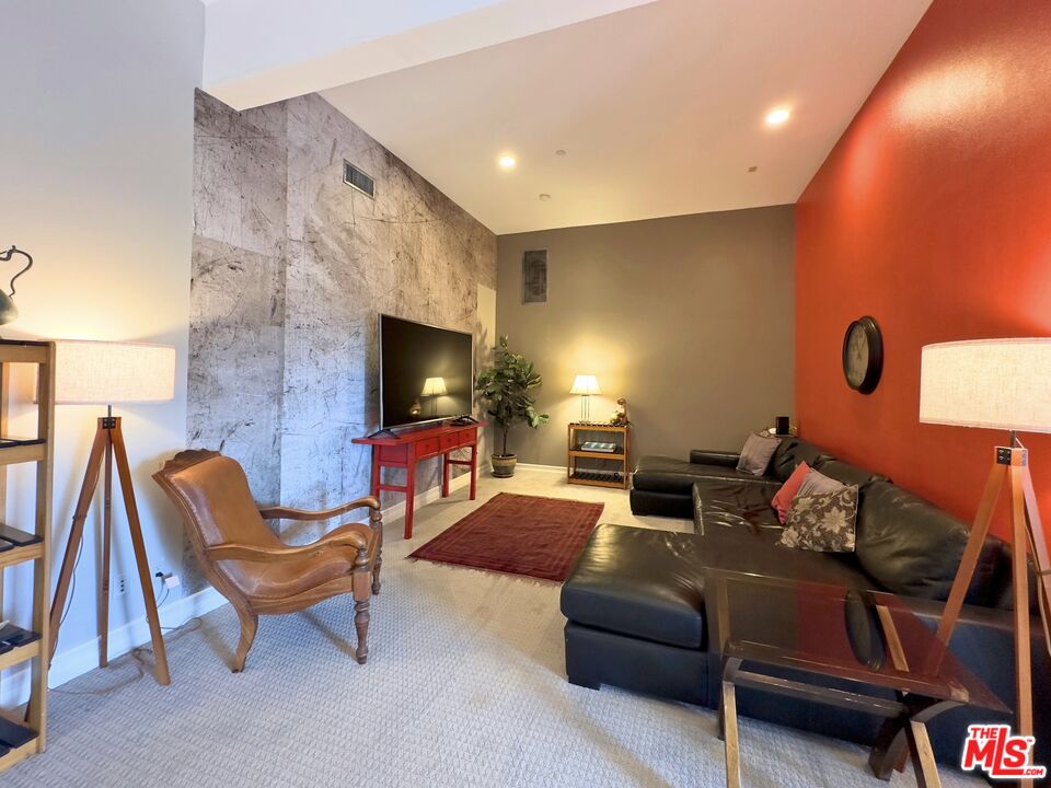 6140 Cavalleri Rd Unit: GH