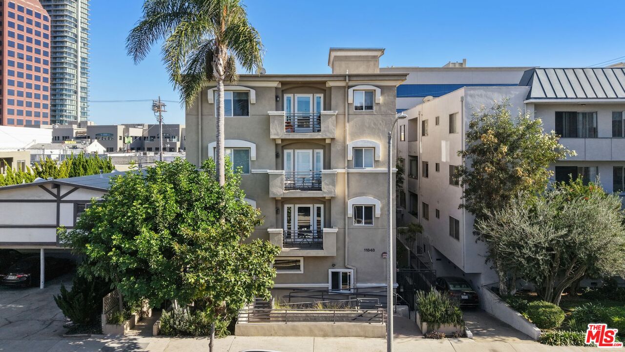 11848 Goshen Ave Unit: 402
