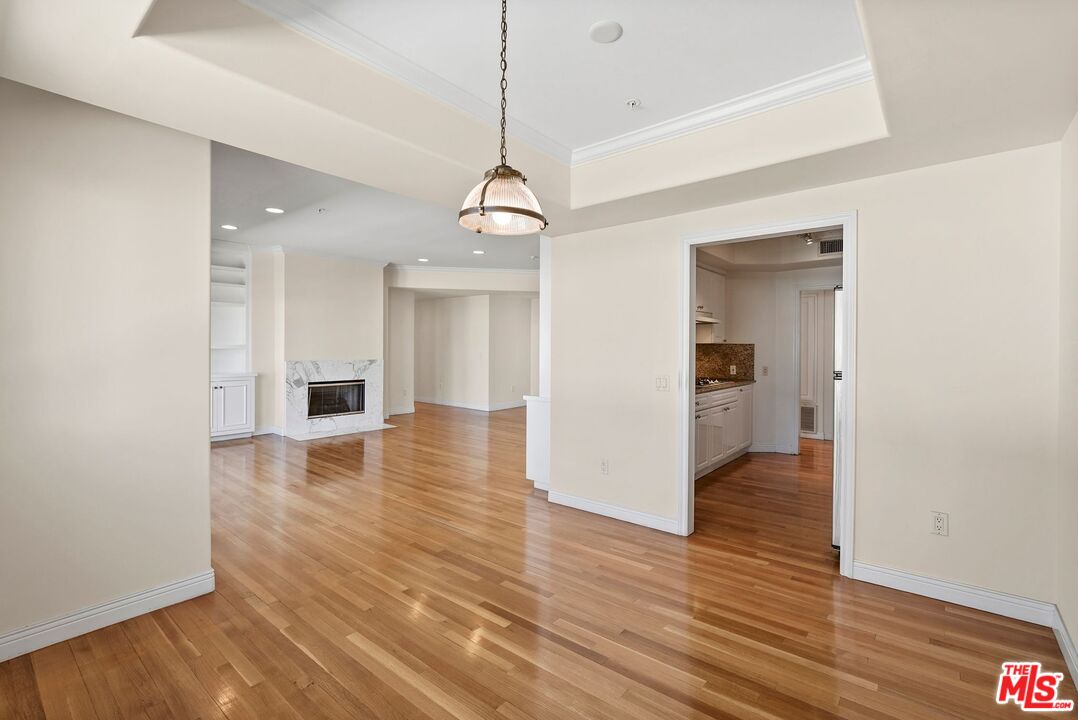 11848 Goshen Ave Unit: 402